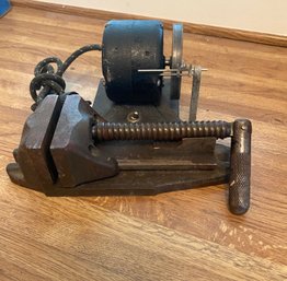 Small Grinder & Small Vise