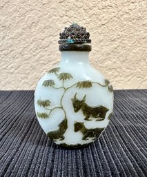 Dark Green Chinese Peking Glass Snuff Bottle