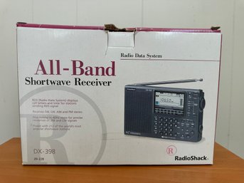 RadioShack DX-398 Radio