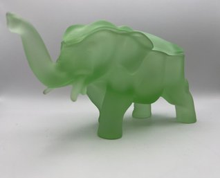 Tiara Indiana Frosted Satin Green Glass Elephant Candy Dish With Lid