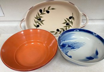 2 Bowls & Ceramic Baking Dish