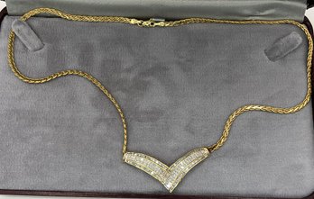14 Kt Ladies Unique V Shaped Diamond Necklace