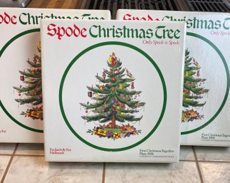3 Spode Christmas Plates - 1991