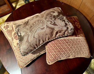 Lot Of 3 Decorative Pillows