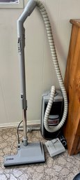 Ultralux 2000 Canister Vacuum