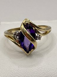 14k Gold Ring W/Amethyst Stone - Size 6