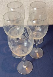5 Wine Glasses