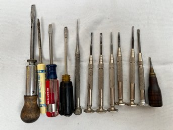 Lot Of Small Screwdrivers, Craftsman, Welsh, North Brothers.