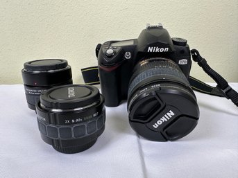 Nikon D70 Digital Camera With Lens And Bag