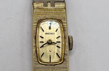 Ladies Vintage Seiko Watch 17 Jewels