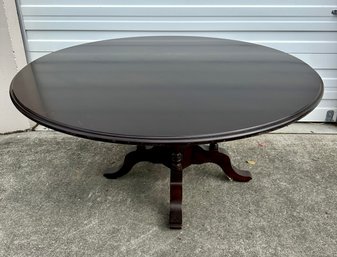 Large Stanley Round Dinning Table