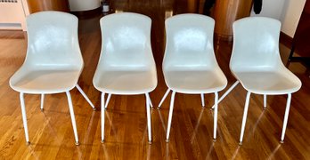Yarns Set Of 4 FiberGlas Chairs