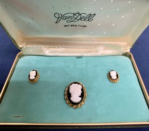 Van Dell 12 K Gold Cameo Necklace & Earrings, Black White & Gold