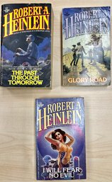 Berkley Books Vintage Science Fiction Books, Robert A. Heinlein