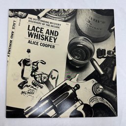 Alice Cooper: Lace And Whiskey