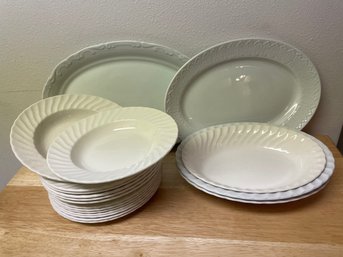 Lot Of 19 Ironstone Table/serving Pieces