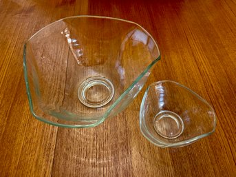 Set Of 2 Clear Serving Bowls