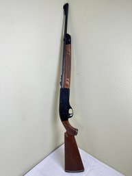 Crossman 766 Pellet Gun