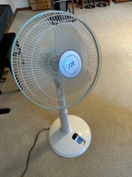 SPT Fan With Remote