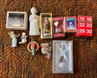 Misc Lot Of Christmas Items
