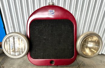 Antique Buick Radiator With Head Lamps -local Pick Up