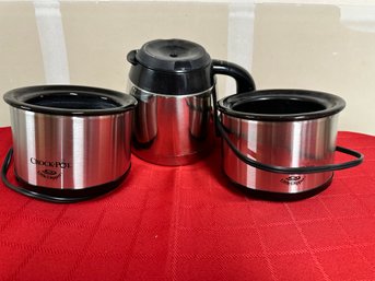Two Crockpots Little Dippers And Coffee Pot