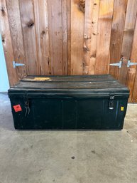 Dark Green Metal Trunk *Local Pick Up Only*