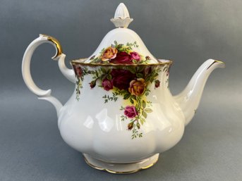Royal Albert Country Roses Teapot.