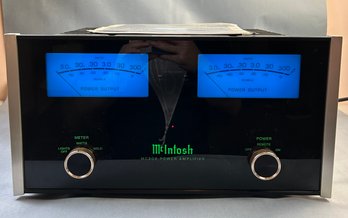 McIntosh MC 302 Power Amplifier