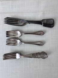 Lot Of 20 Silver Plate Forks 6 Grape Pattern,  9 Wm Rogers &  Sons, D&a Very Heavy.