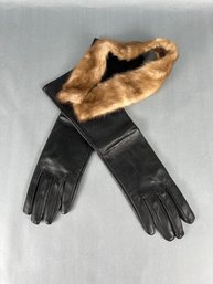 Fur Collar And Worthington Leather Gloves