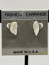 White Shell Like Pierced Earrings