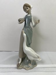 Lladro Girl Feeding A Goose Artist Signed. *Local Pickup Only*