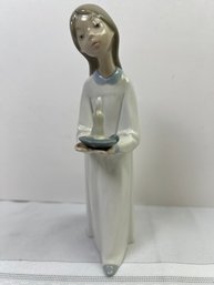 Lladro Girl With A Candle On A Plate.