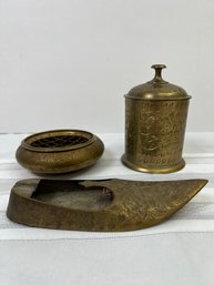 World Gift India 2 Brass Ashtrays And A 5 Covered Container.