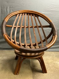 Vintage Vinewood Made By Hurricane Papasan Swivel Chair
