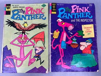 2 Vintage Pink Panther Comic Books.