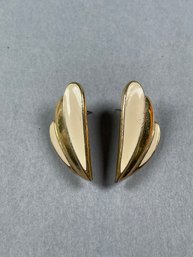 Vintage Trafari Gold Finish & Off White Enameled Pierced Earrings