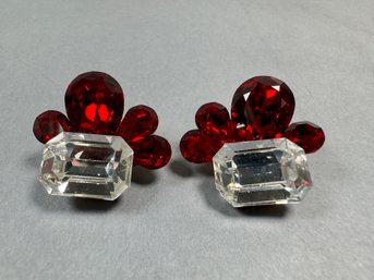 Vintage Nelly Red And Clear Rhinestone Clip Earrings