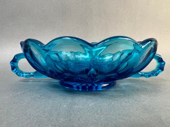 Vintage Anchor Hocking Scalloped Blue Glass 2 Handled Bowl.