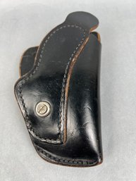 Leather Holster B1015.