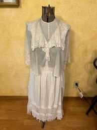 Vintage Dress With Form