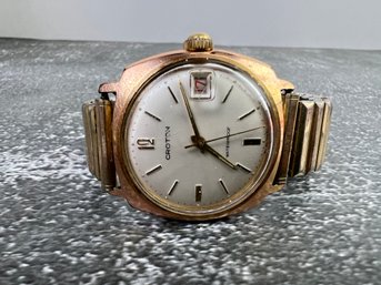 Vintage Manual Wind Croton Watch