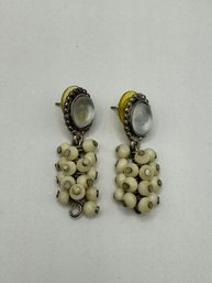 Dangle Pierced Earrings With Beads And Clear Stone