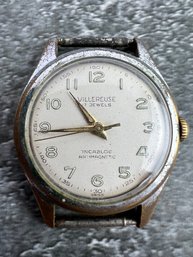 Villereuse Swiss 17 Jewel Watch