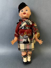 Vintage Scottish Bagpiper Doll Made In England.