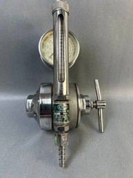 Airco Oxygen Therapy Regulator Style 8481.