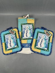 Christmas Kitchen Towel And Potholders