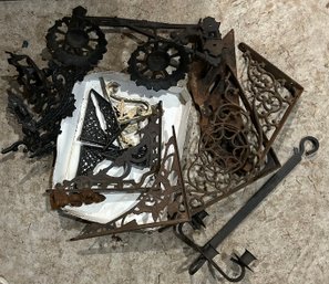 Lot Of Vintage Old Iron Sconces And Wall Brackets