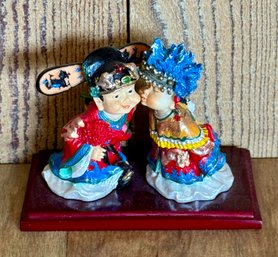 Asian Figurines Kissing *LOCAL PICKUP ONLY - NO SHIPPING*